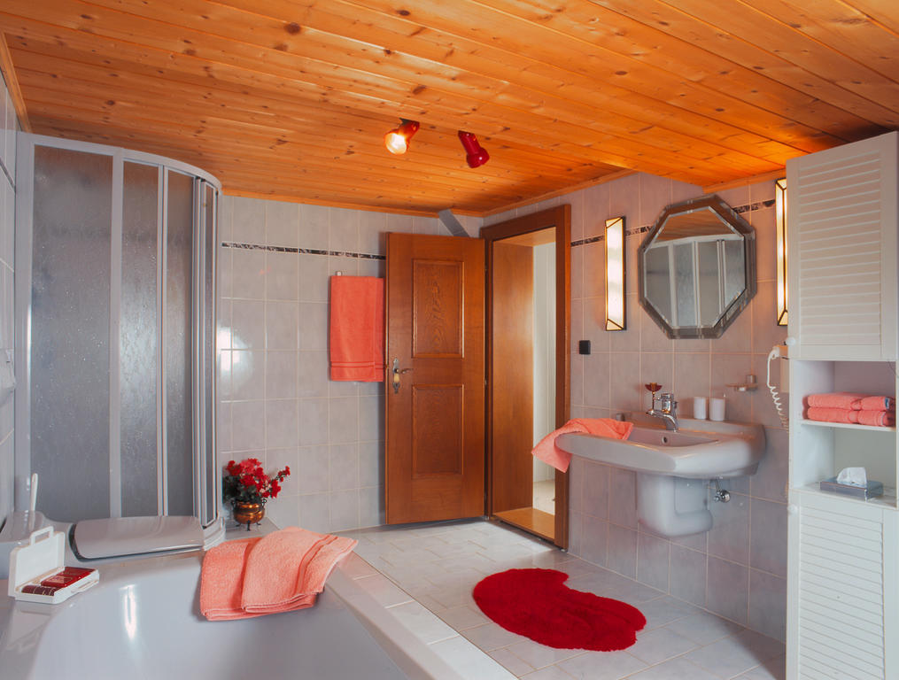 Der Muhlberghof Aparthotel Ellmau Phòng bức ảnh
